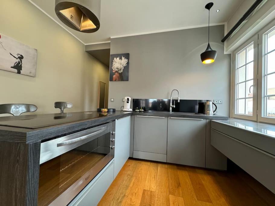 L'Arsenal - Appartement Centre Ville - Poche Commerces & Restaurant - 6 P 셀레스탓 외부 사진