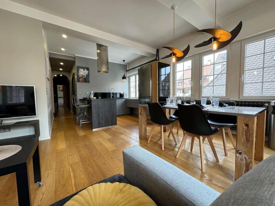 L'Arsenal - Appartement Centre Ville - Poche Commerces & Restaurant - 6 P 셀레스탓 외부 사진